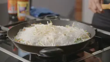 One Pot Chicken & Veg Stir Fried Rice