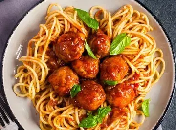 Spicy Meat ball pasta with tomato sauce.