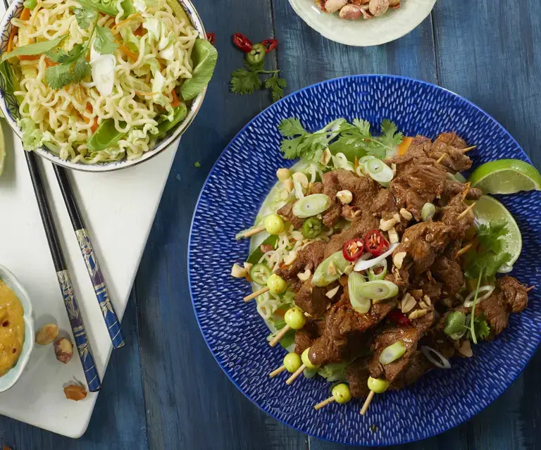 Beef Satay Skewers With Peanut Sauce