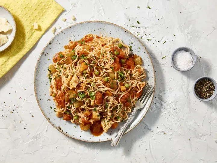 Tomato &amp; Chicken Noodles