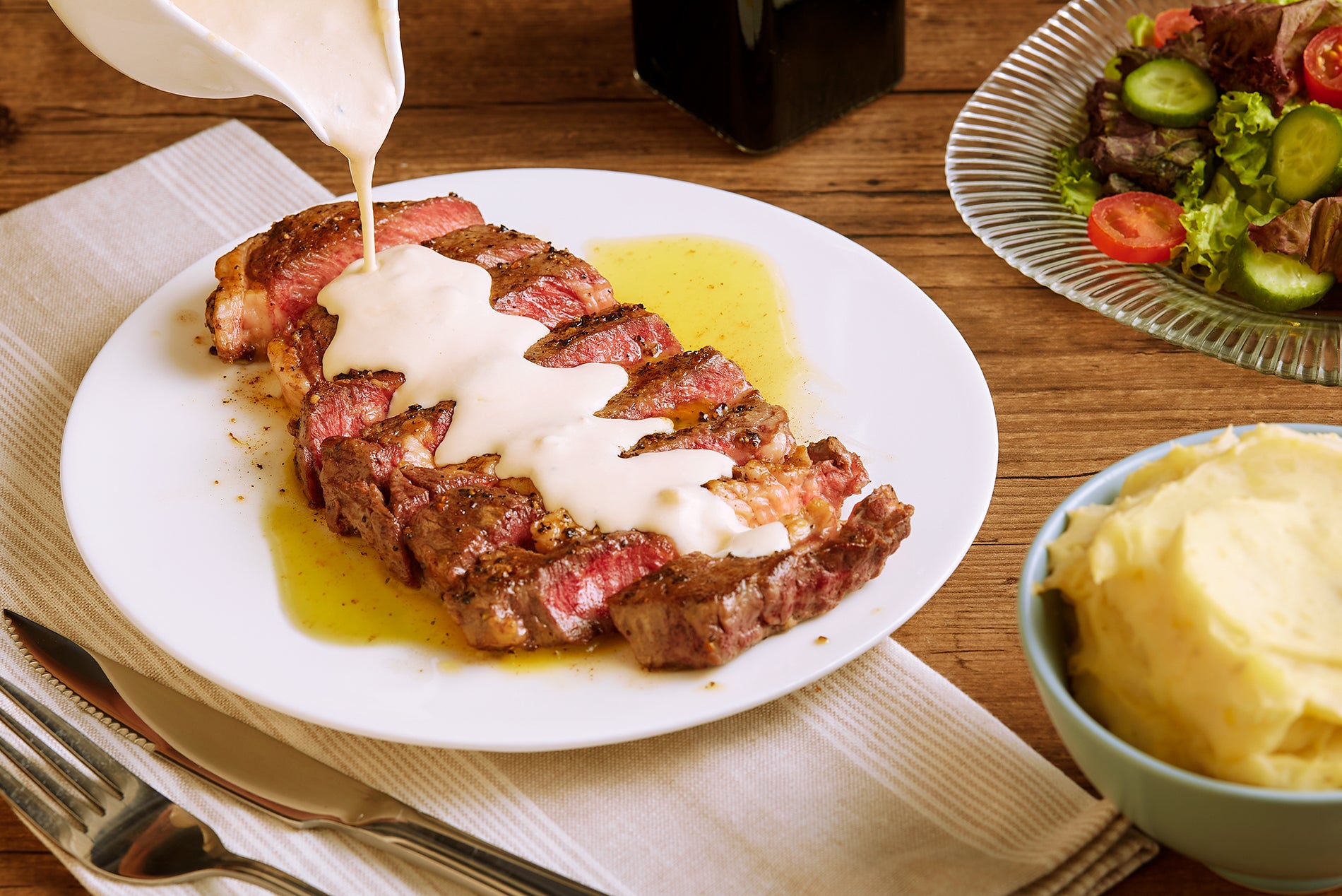 Beef Steak with Cream Sauce