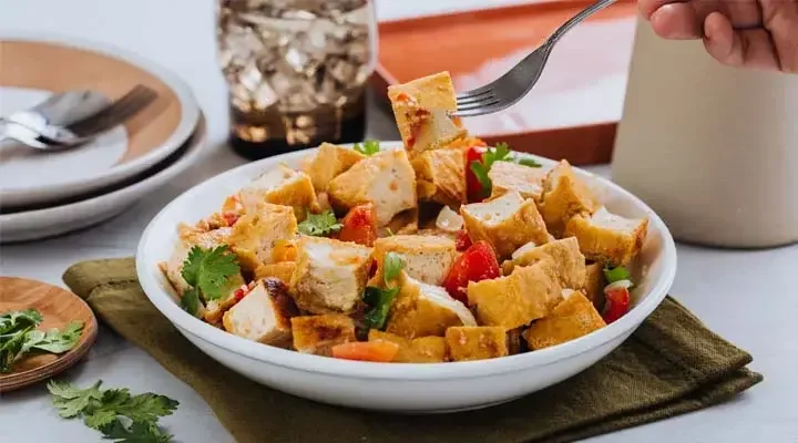 Ginisang Tokwa with Kinchay  Main