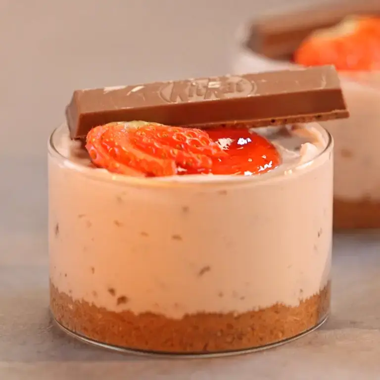 Kitkat Strawberry Cheesecake Cups