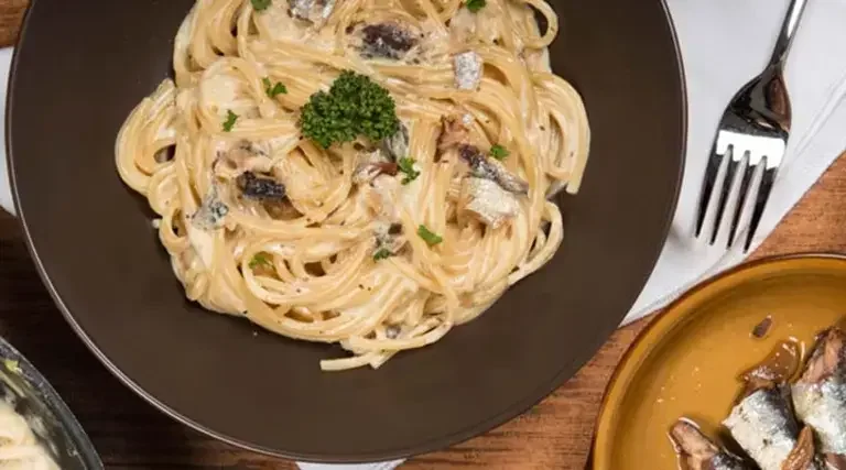 Spaghetti with Spanish-Style Sardines