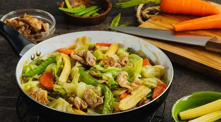 Chicken and Vegetable Stir Fry