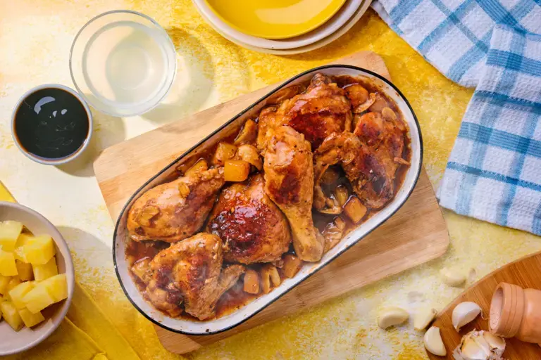 Adobong Pininyahang Manok