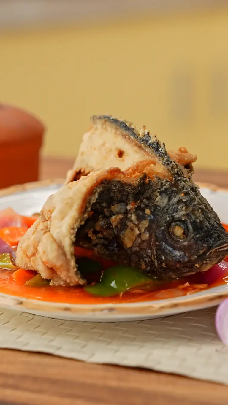 Eskabecheng Binukadkad na Tilapia