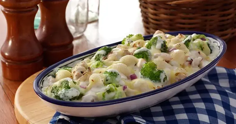 Oh So Creamy Baked Chicken and Broccoli