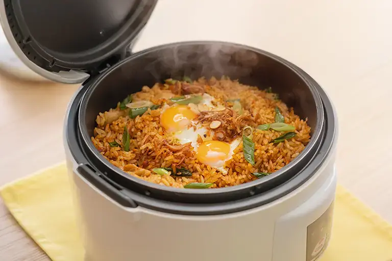 Nasi Goreng-style One Pot Rice