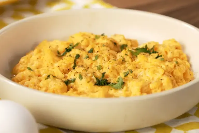 Creamy Scrambled Eggs