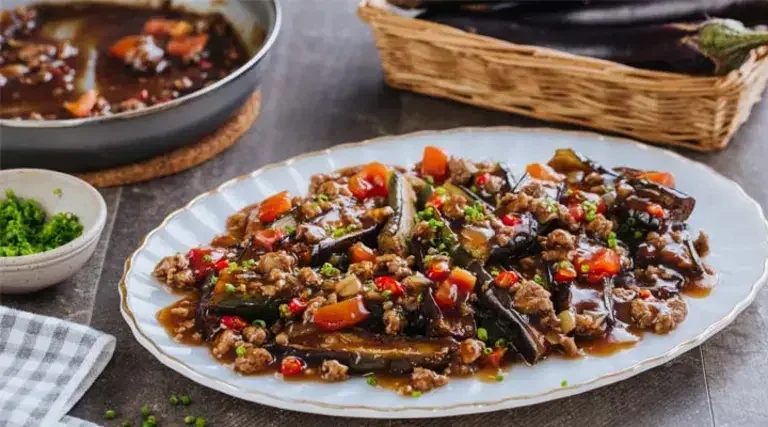 Minced Pork with Eggplant
