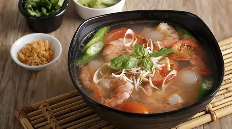Vietnamese-Style Sour Prawn Soup Main