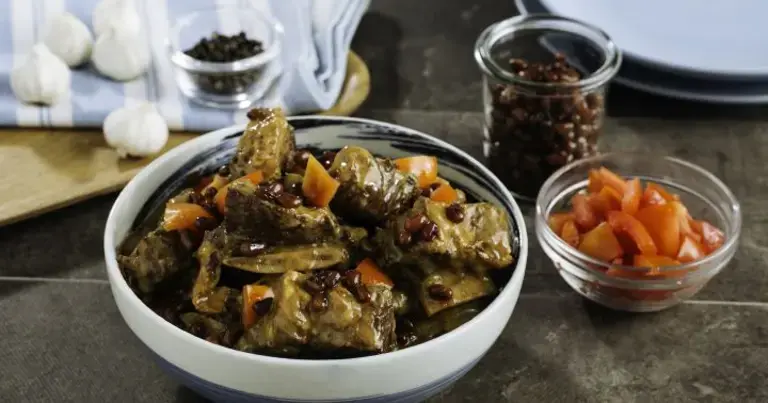 creamy adobo sa dilaw