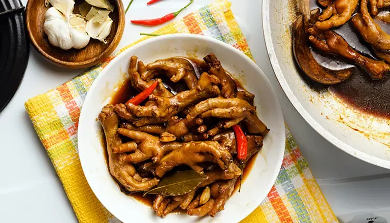 Chicken Feet Adobo
