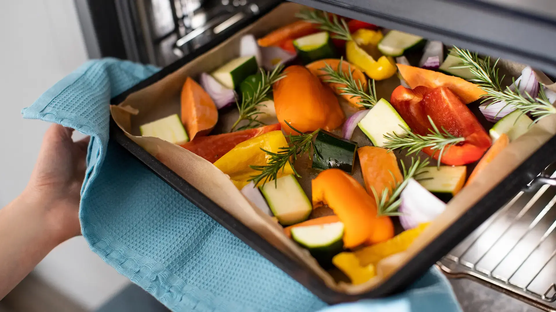 Fun ways to turn mealtimes into a positive experience