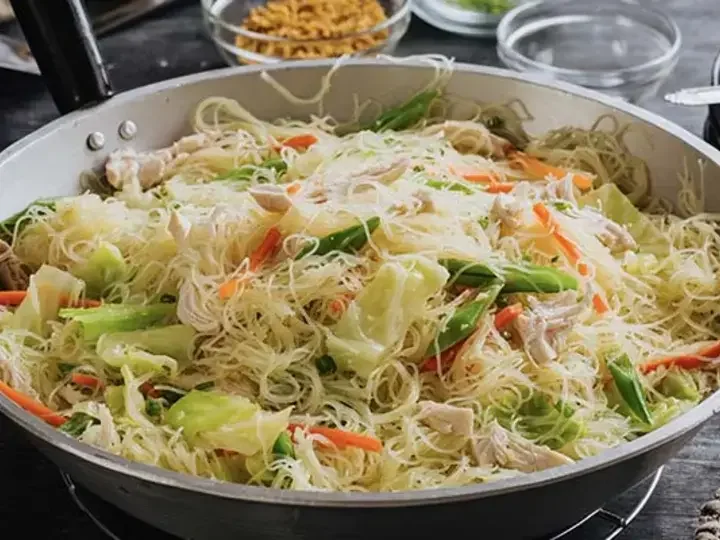 Chicken Sotanghon Guisado Main