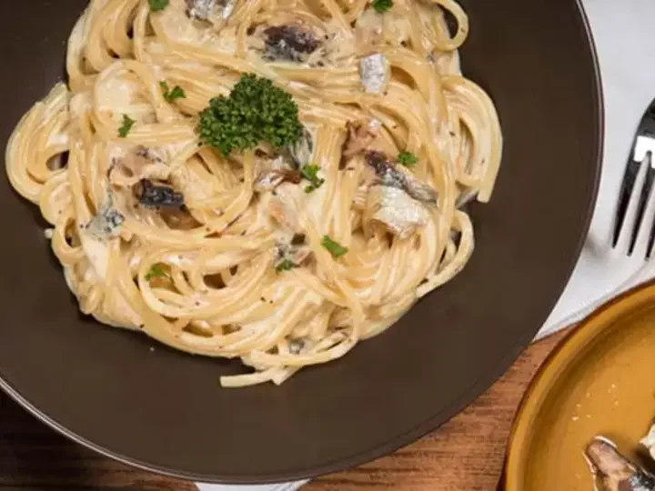 Spaghetti with Spanish-Style Sardines