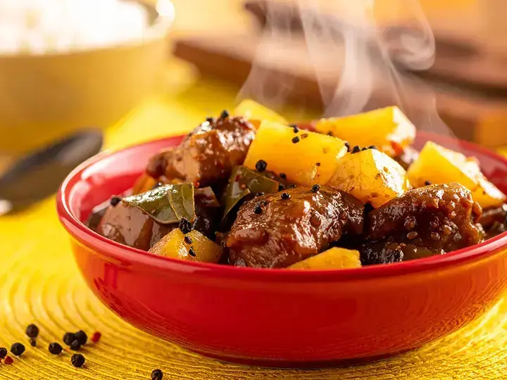 Adobong Pininyahang Manok