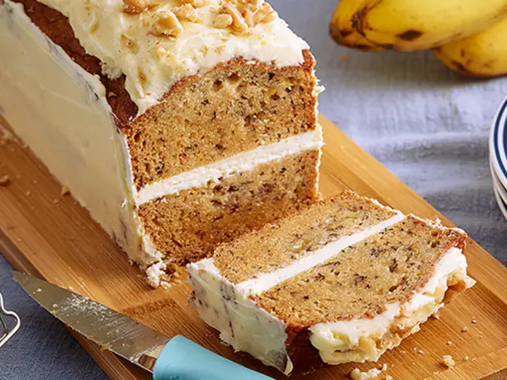 banana cake with cream cheese frosting