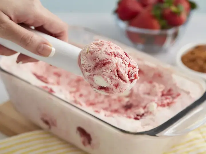 Strawberry Cheesecake Ice Cream