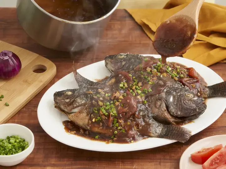 Fried Tilapia with Supreme Sauce