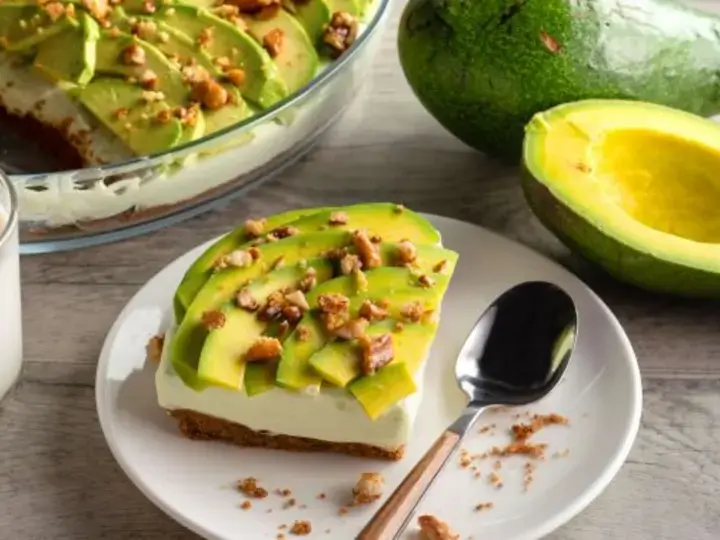 Avocado Graham Float