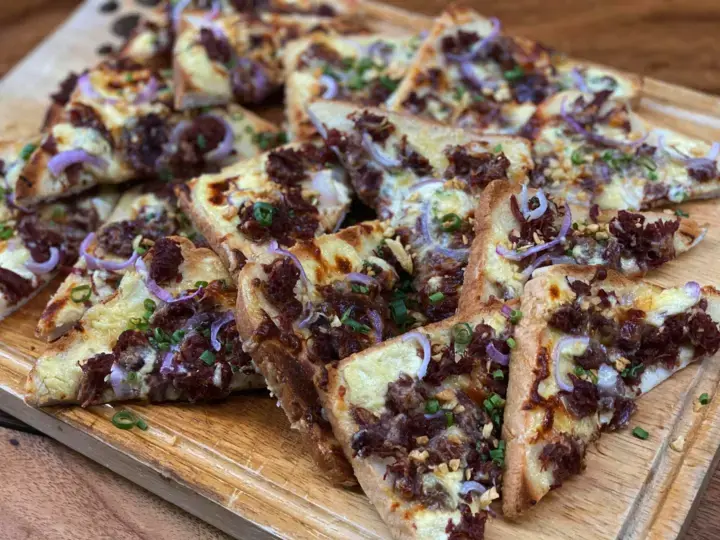 Corned Beef White Pizza