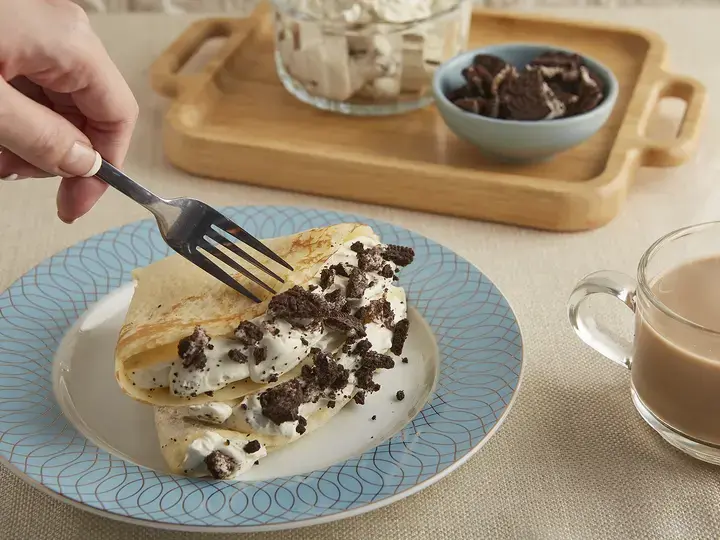 Creamy Oreo Crepes