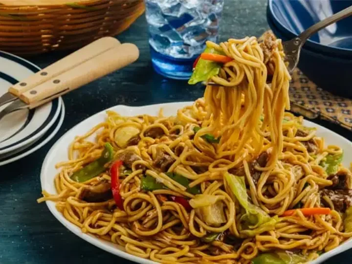 Beef Pancit Canton Guisado