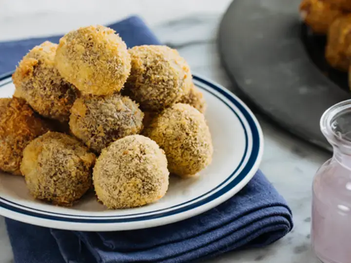 Langka and Cashew Graham Balls with Creamy Ube Sauce