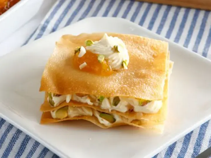 Crunchy Munch Pistachio Squares