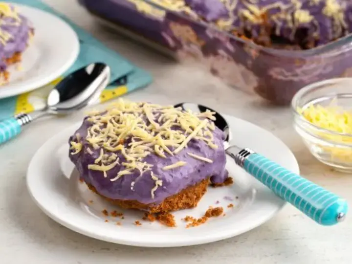 Ube Graham Cake